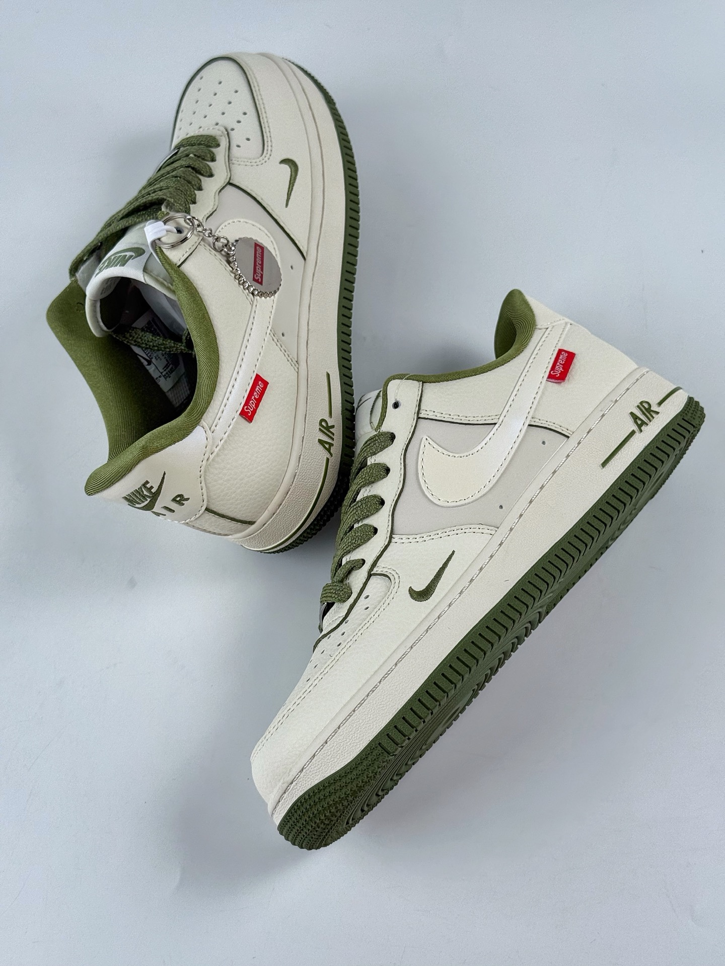260 Nike Air Force 1 Low 07 x superme 白绿小勾 XX3168-221-Chinese UA Cheap High Quatity Brand Clothes Bags handbags Sneakers wholesale wholesaler seller from China Factory suppliers Fashion Clothing Shoes best Quality Beautiful Price 260 Nike Air Force 1 Low 07 x superme 白绿小勾 XX3168-221