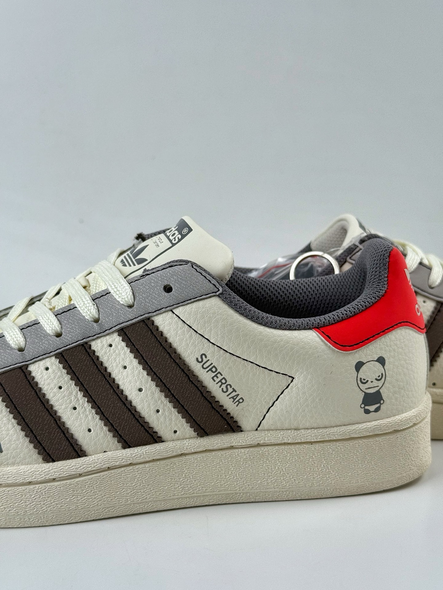 220 AD Originals Superstar x HIPANDA 白灰棕 QF5801-Chinese UA Cheap High Quatity Brand Clothes Bags handbags Sneakers wholesale wholesaler seller from China Factory suppliers Fashion Clothing Shoes best Quality Beautiful Price 220 AD Originals Superstar x HIPANDA 白灰棕 QF5801