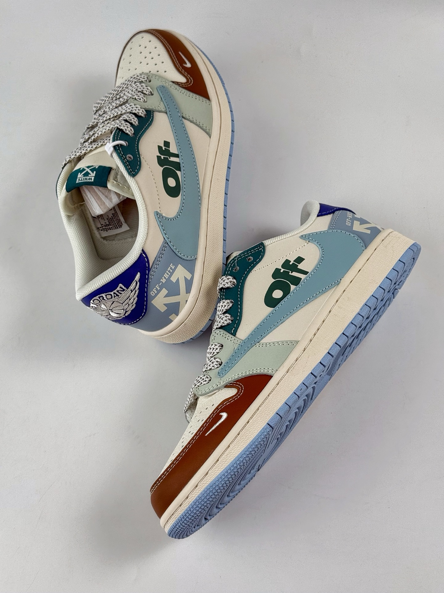 Travis Scott x Nike Air Jordan 1 Low x OFF-WHITE Air Jordan 1 Low 反转红白蓝小勾满天星倒钩 HS8068-066-Top High Quatity Cheap Sneakers Fashion Clothing Clothes Bags handbags Shoes of all Brand wholesale With The best Quality And Beautiful Price from China Factory Chinese suppliers wholesaler seller Travis Scott x Nike Air Jordan 1 Low x OFF-WHITE Air Jordan 1 Low 反转红白蓝小勾满天星倒钩 HS8068-066