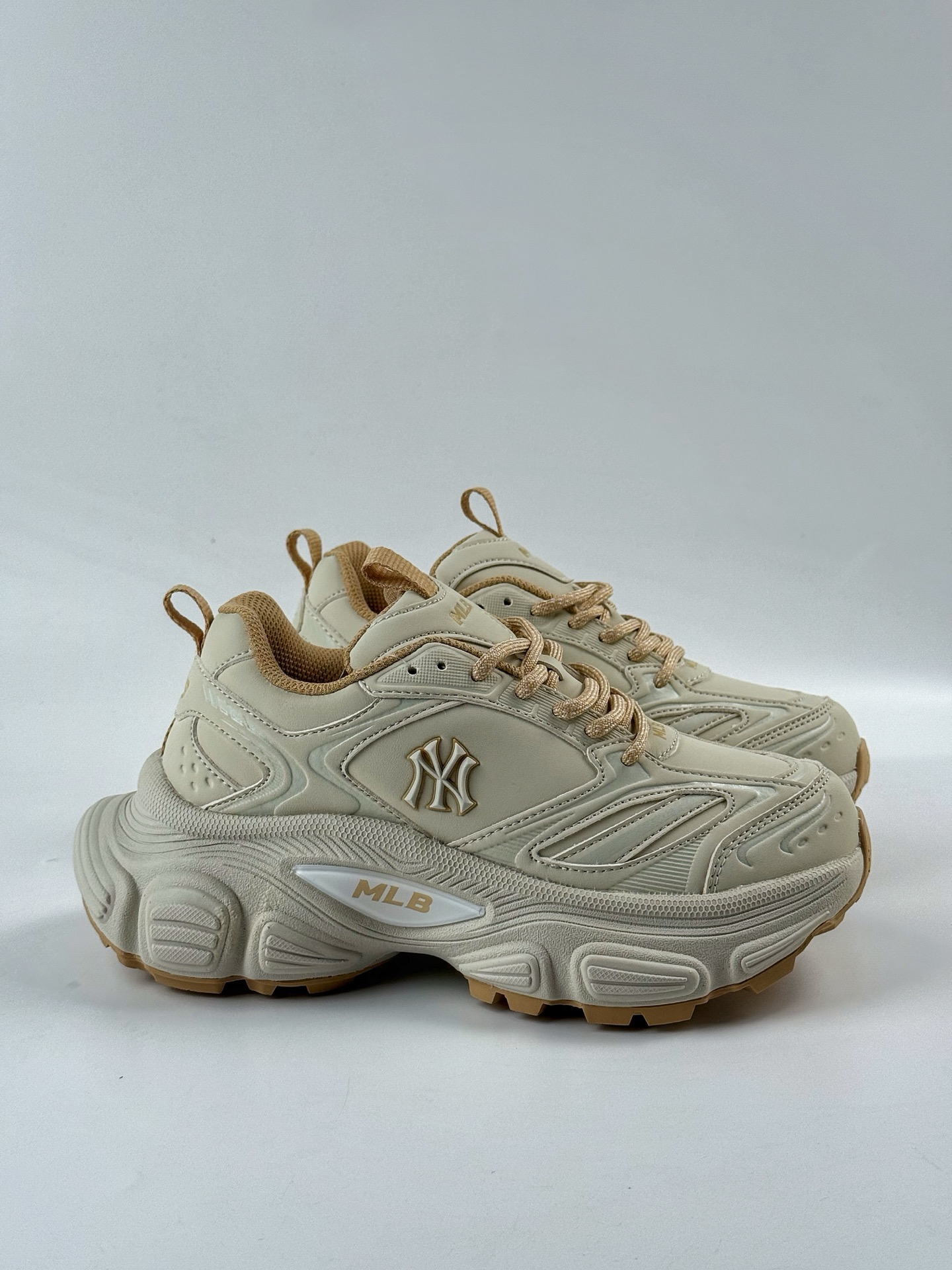 NY美国榄球洋基队 x MLB Chunky Runner Basic 厚底老爹厚底休闲运动慢跑鞋 3ASHW005N