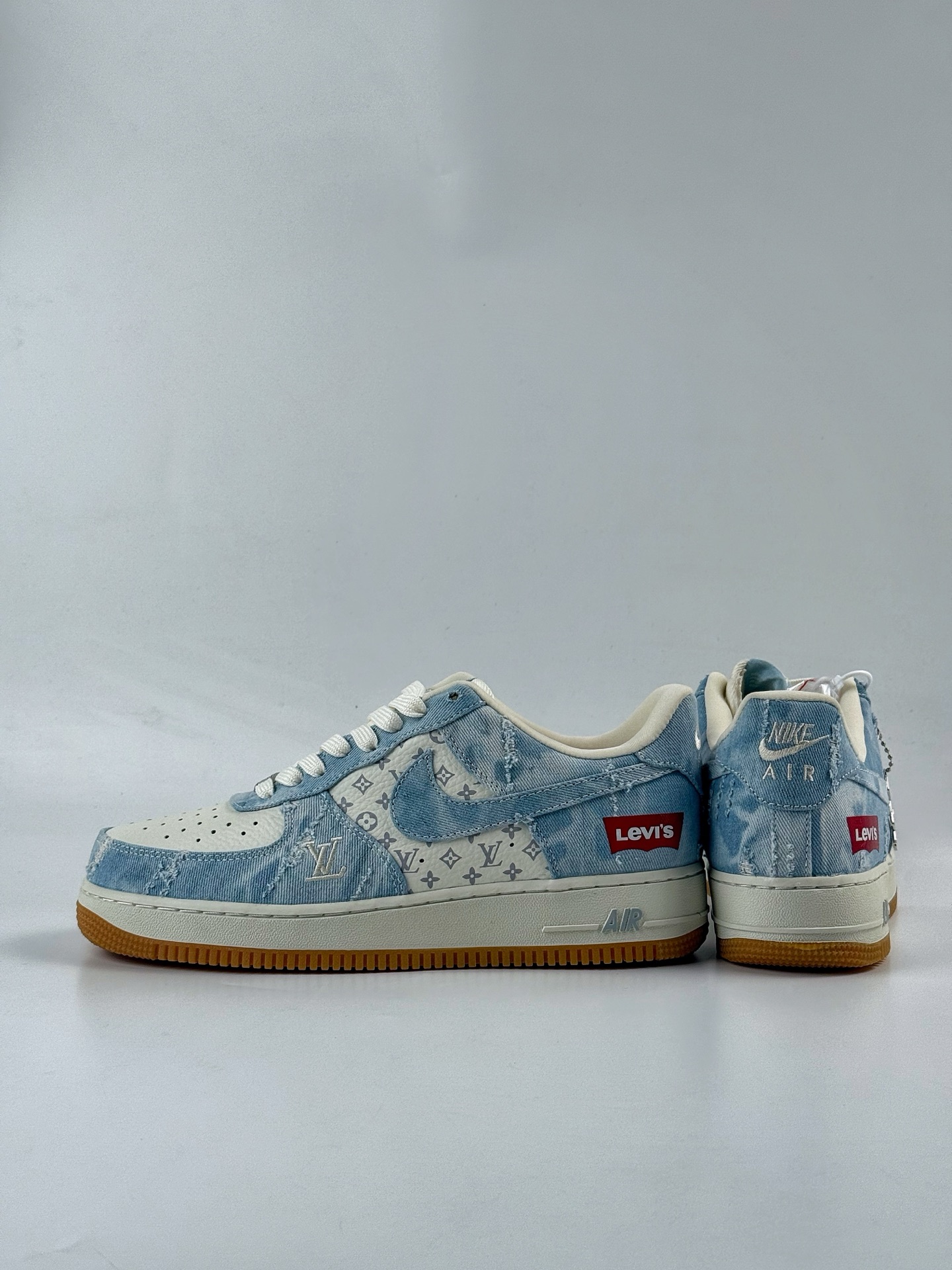 260 Nike Air Force 1 Low 07 x Louis Vuitton 蓝白牛仔 YF9511-814-Chinese UA Cheap High Quatity Brand Clothes Bags handbags Sneakers wholesale wholesaler seller from China Factory suppliers Fashion Clothing Shoes best Quality Beautiful Price 260 Nike Air Force 1 Low 07 x Louis Vuitton 蓝白牛仔 YF9511-814