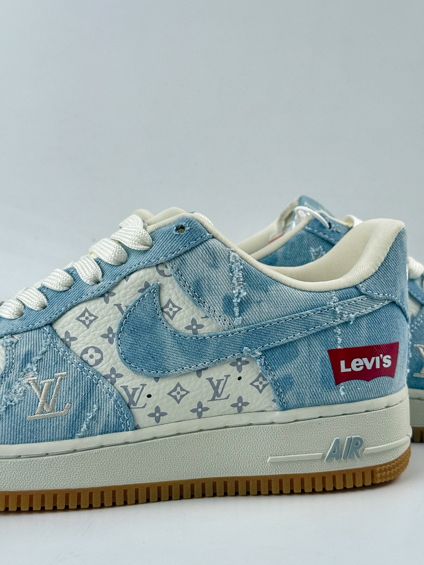 260 Nike Air Force 1 Low 07 x Louis Vuitton 蓝白牛仔 YF9511-814-Chinese UA Cheap High Quatity Brand Clothes Bags handbags Sneakers wholesale wholesaler seller from China Factory suppliers Fashion Clothing Shoes best Quality Beautiful Price 260 Nike Air Force 1 Low 07 x Louis Vuitton 蓝白牛仔 YF9511-814