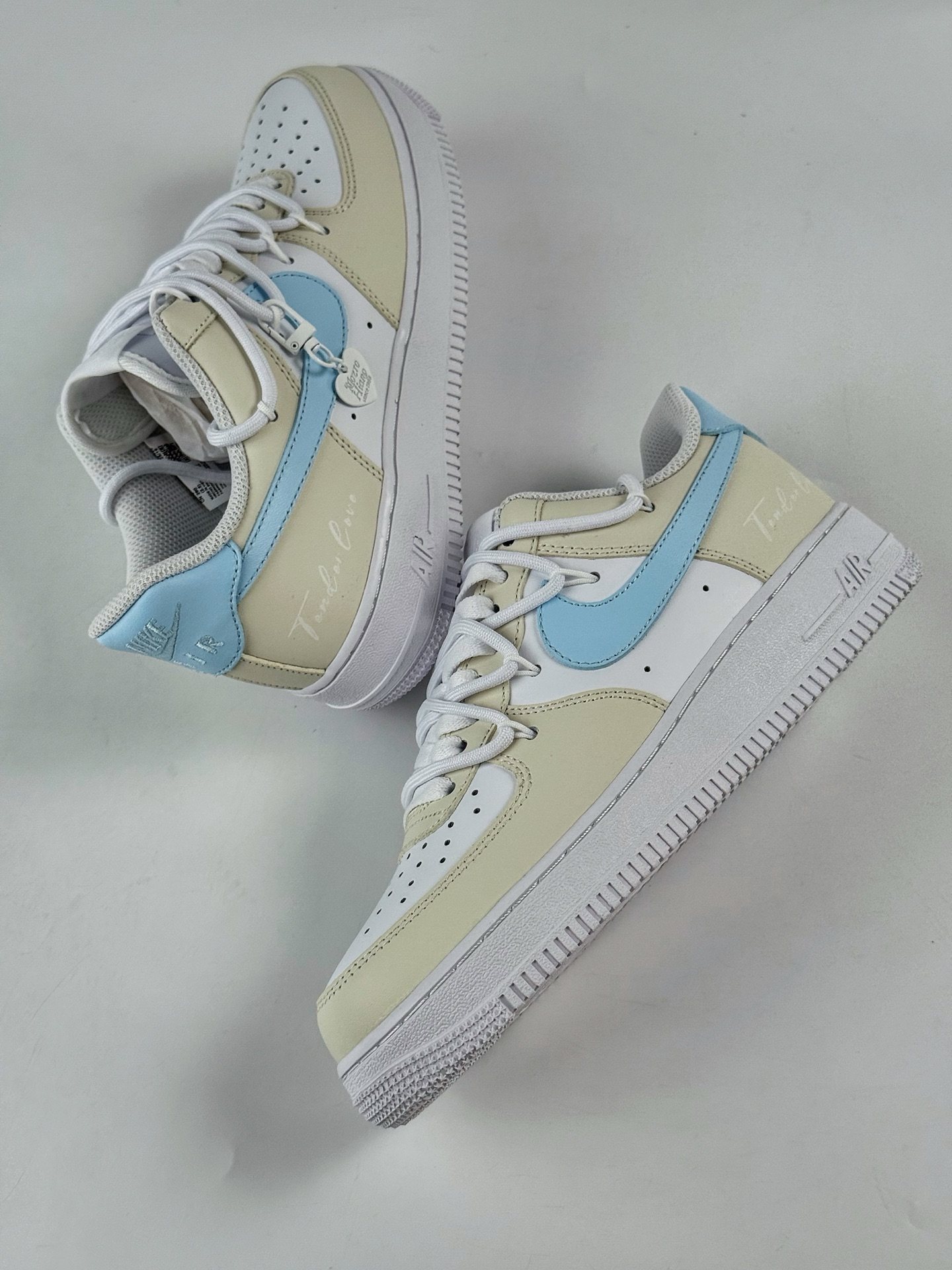 260 Nike Air Force 1 Low 07 柠盐气泡水 多巴胺 夏日 黄白绑带 ZH0316-111