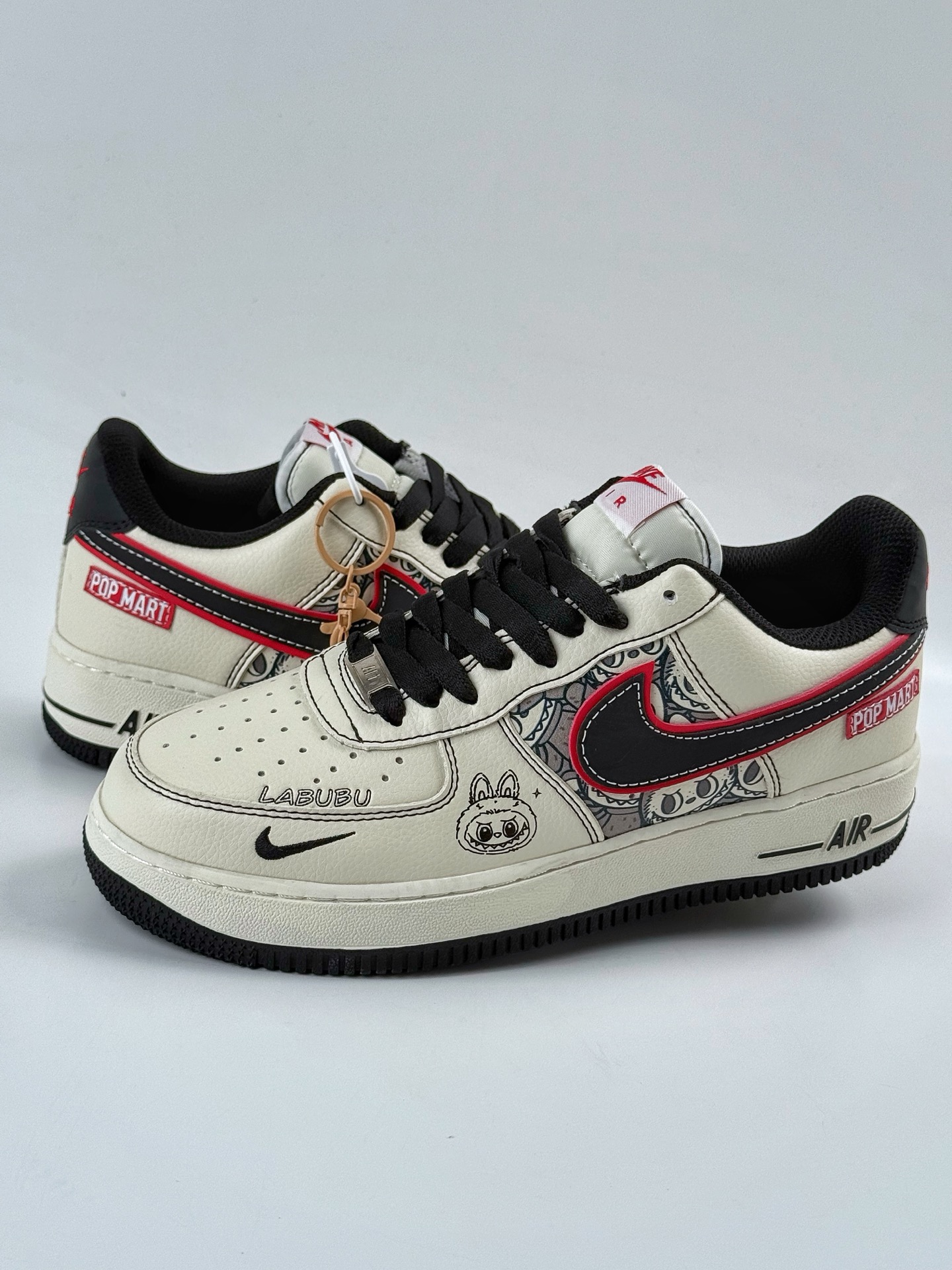 260 Nike Air Force 1 Low 07 x LABUBU 白黑小勾 HQ1688-001-Chinese UA Cheap High Quatity Brand Clothes Bags handbags Sneakers wholesale wholesaler seller from China Factory suppliers Fashion Clothing Shoes best Quality Beautiful Price 260 Nike Air Force 1 Low 07 x LABUBU 白黑小勾 HQ1688-001