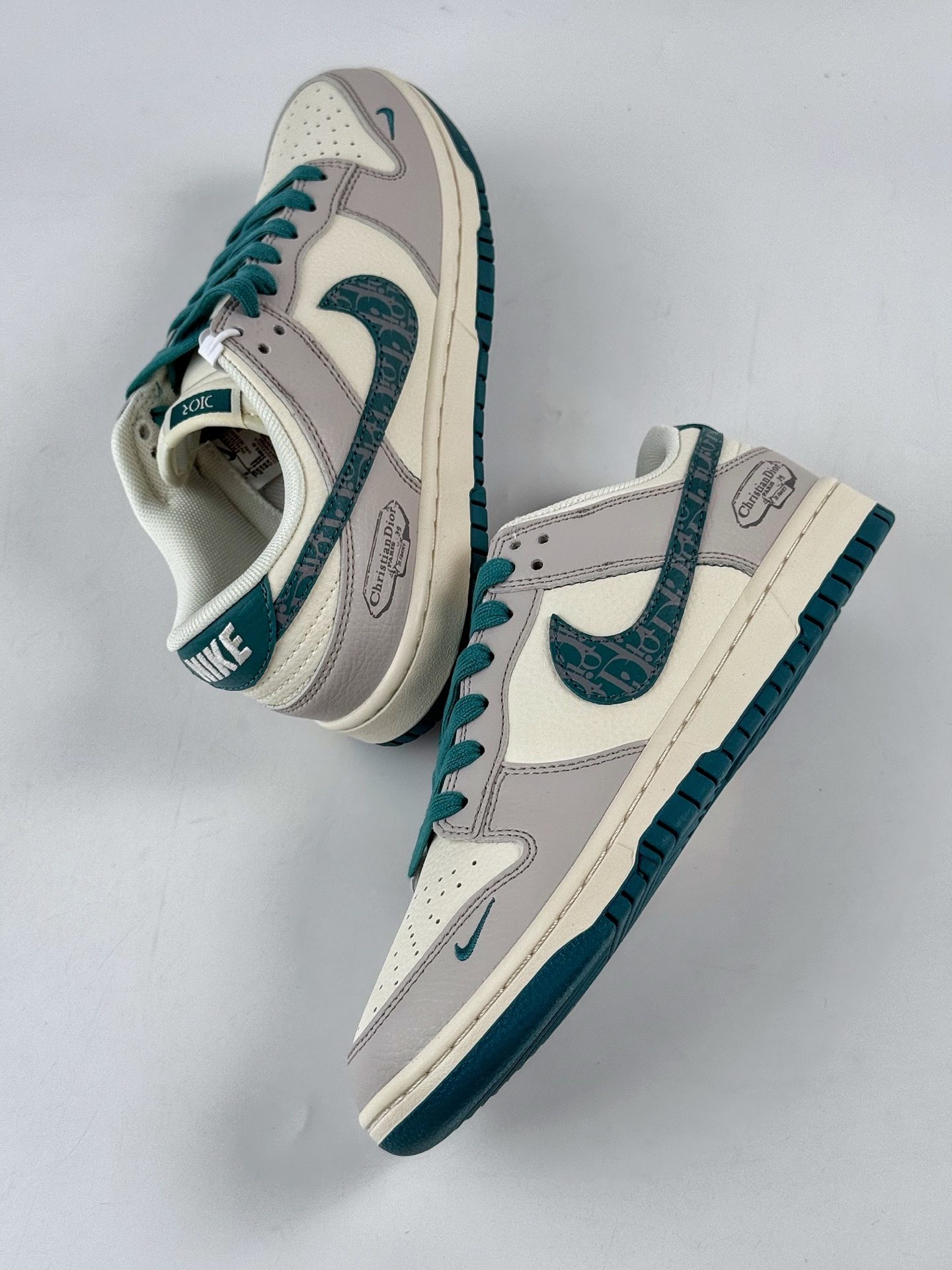 280 Nike SB Dunk Low x DIOR 灰白绿小勾 ZH2598-277