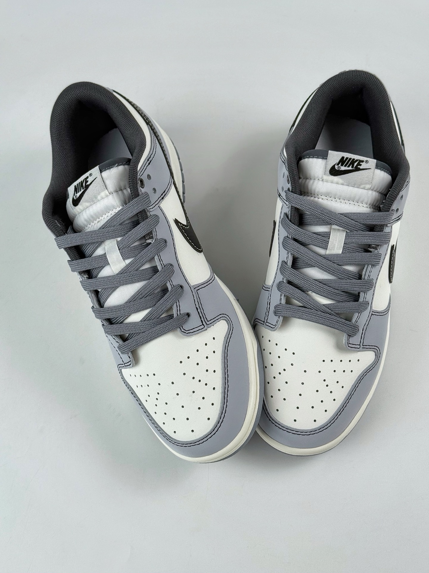 260 Nike SB Dunk Low 灰白 BB0528-109