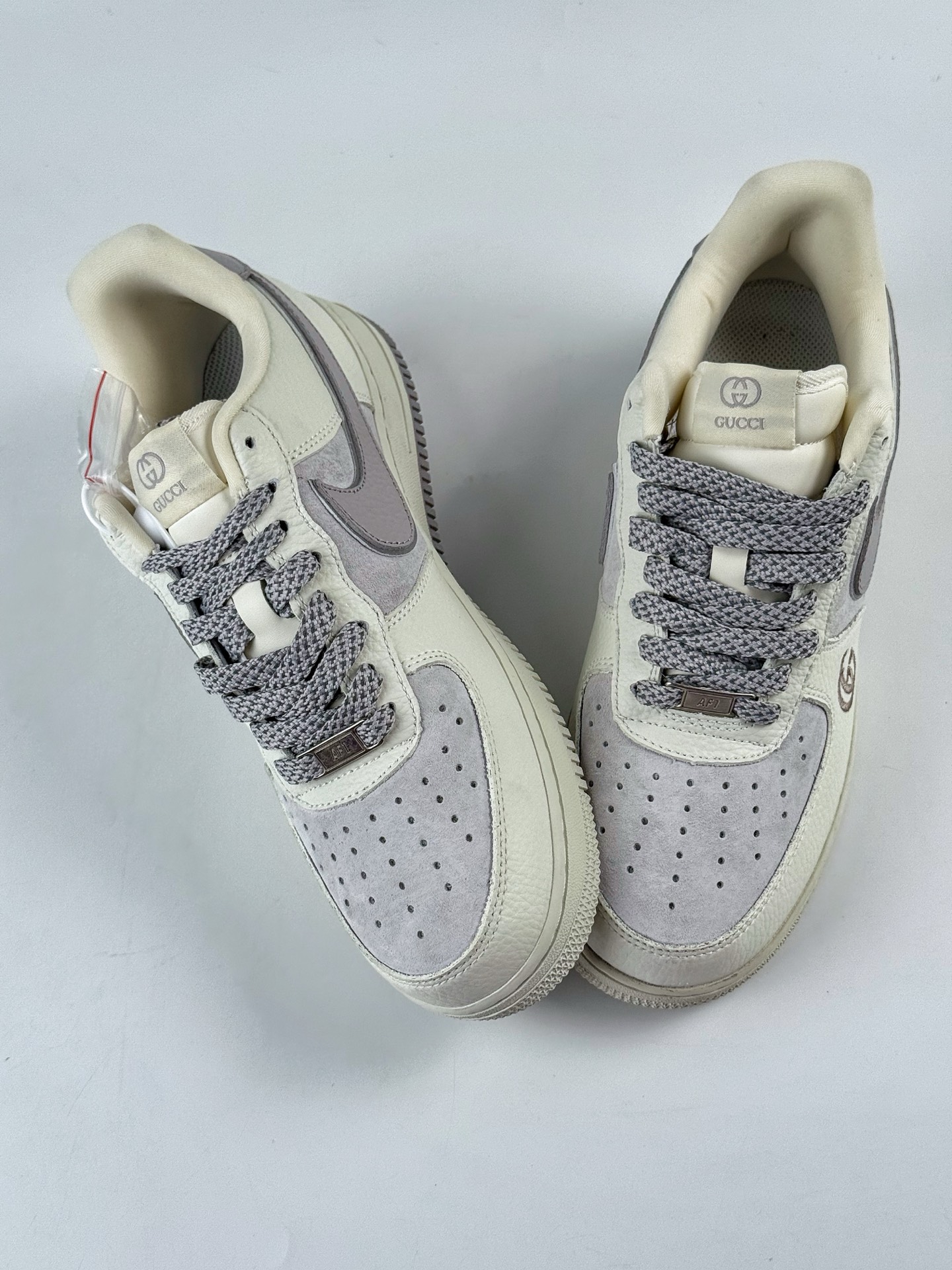 260 Nike Air Force 1 Low 07 x GUCCI 白灰双小勾满天星 YF9511-807