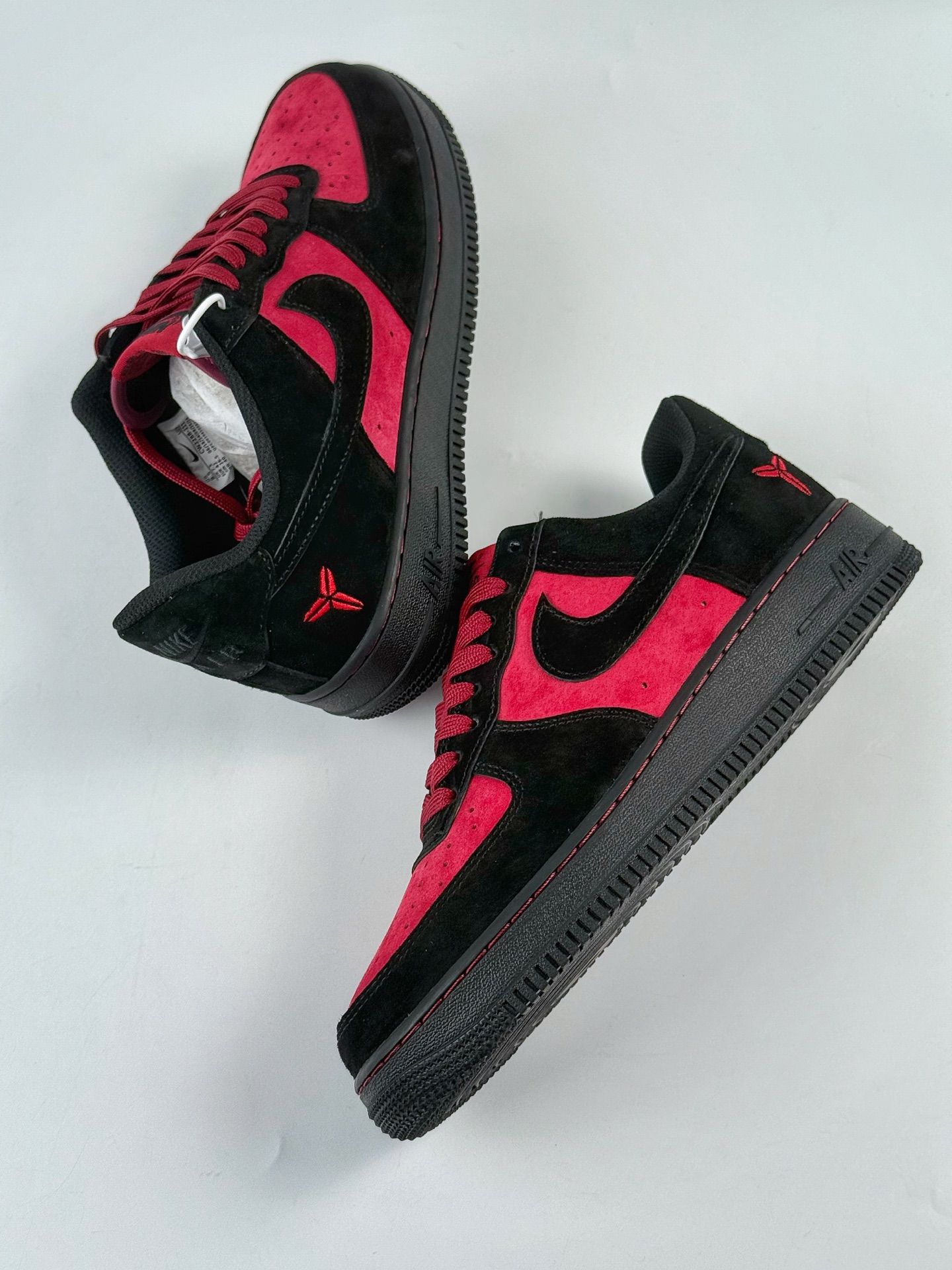 240 Nike Air Force 1 Low 07 科比 黑红 CW2288-111