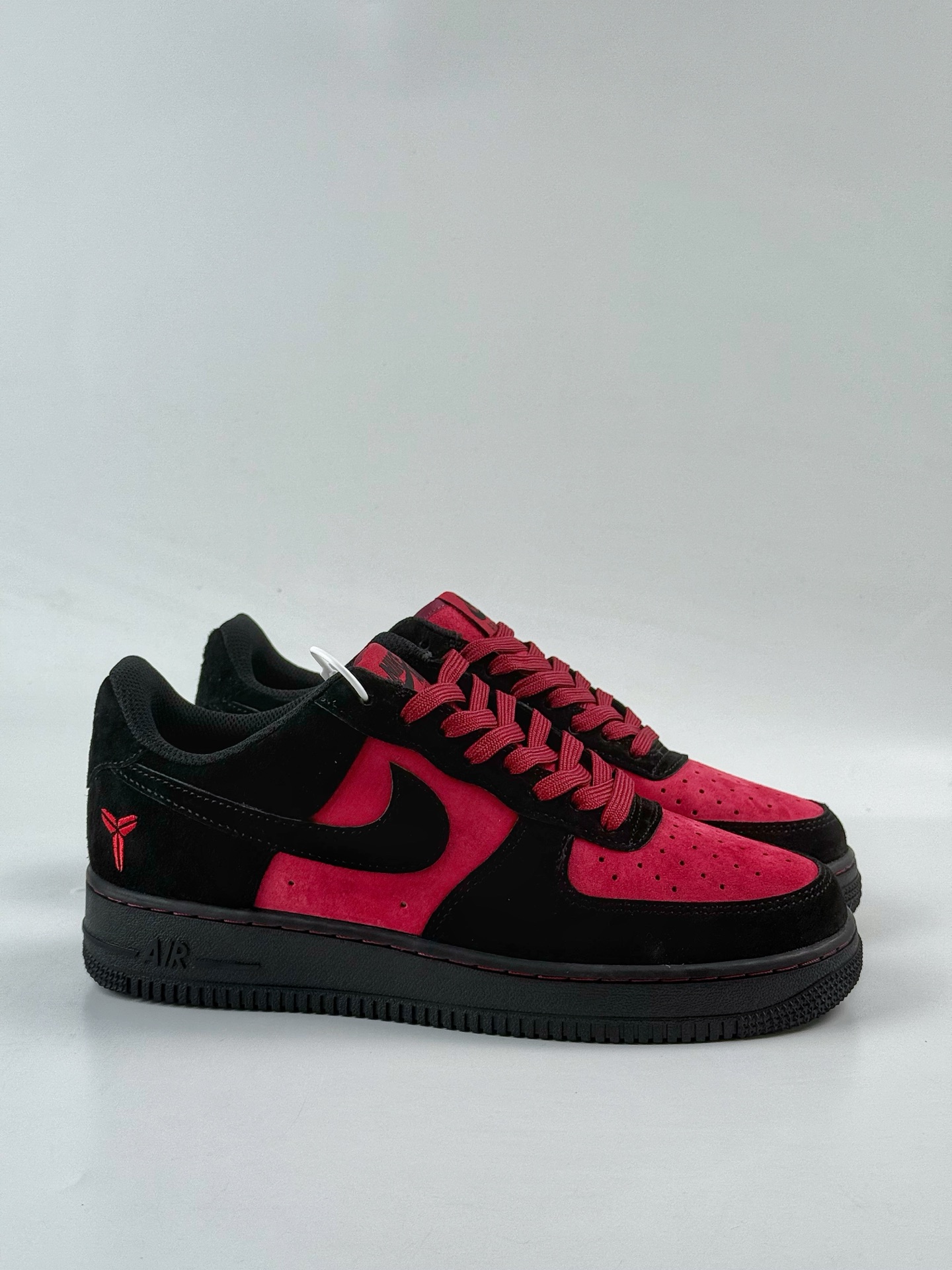 240 Nike Air Force 1 Low 07 科比 黑红 CW2288-111