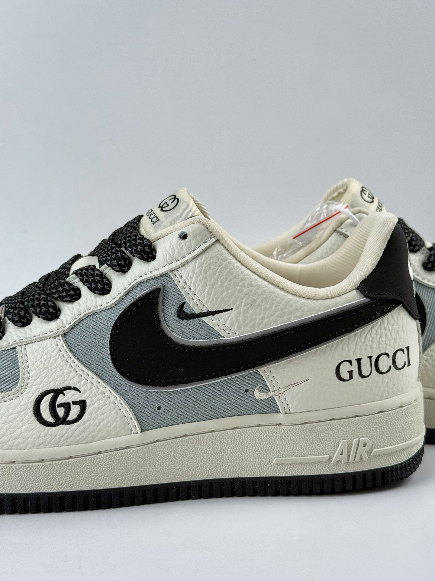 260 Nike Air Force 1 Low 07 x GUCCI 白灰双小勾满天星 YF9511-808-Chinese UA Cheap High Quatity Brand Clothes Bags handbags Sneakers wholesale wholesaler seller from China Factory suppliers Fashion Clothing Shoes best Quality Beautiful Price 260 Nike Air Force 1 Low 07 x GUCCI 白灰双小勾满天星 YF9511-808