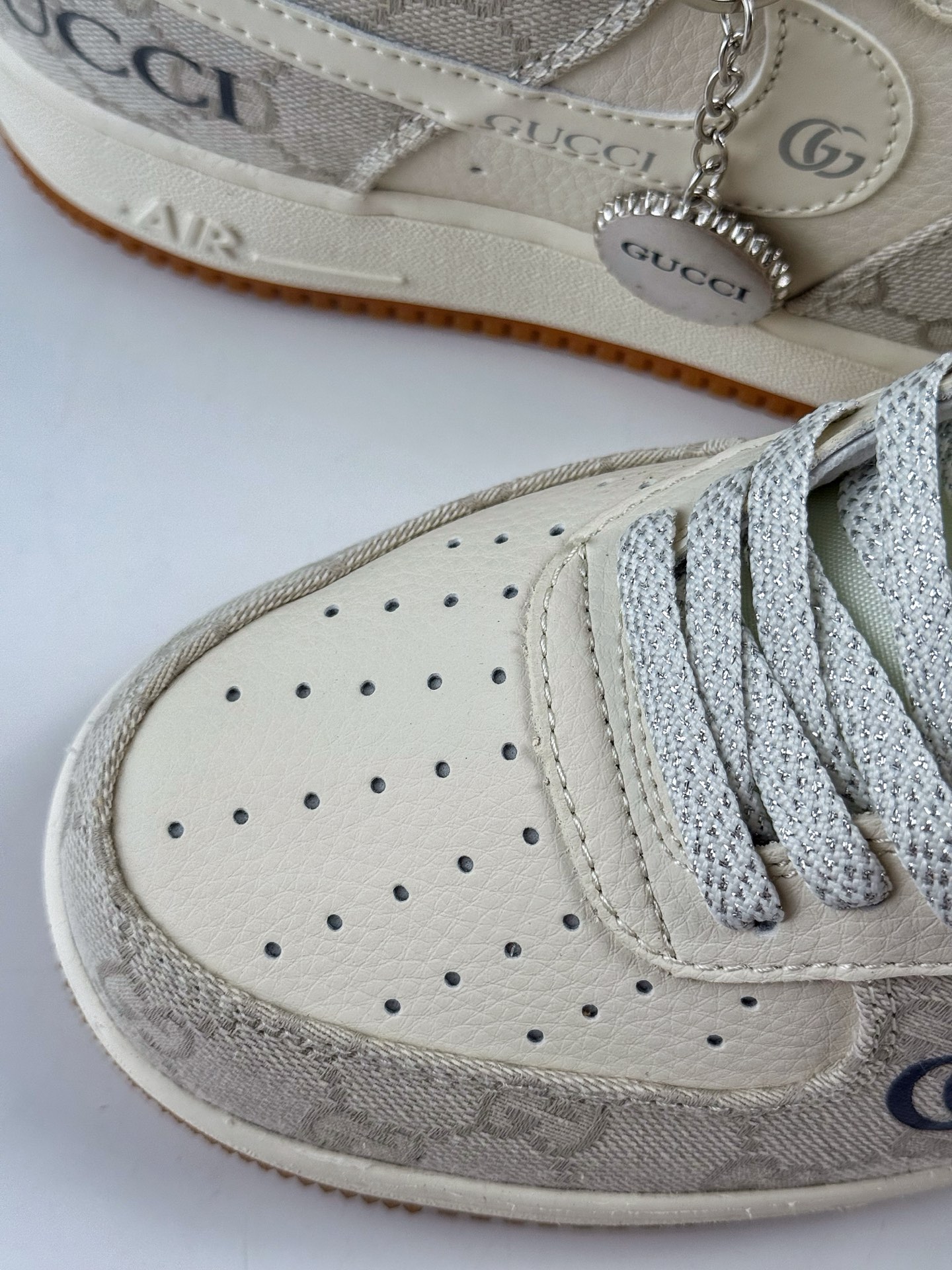 260 Nike Air Force 1 Low 07 x GUCCI 灰白满天星 DK0188-084-Chinese UA Cheap High Quatity Brand Clothes Bags handbags Sneakers wholesale wholesaler seller from China Factory suppliers Fashion Clothing Shoes best Quality Beautiful Price 260 Nike Air Force 1 Low 07 x GUCCI 灰白满天星 DK0188-084