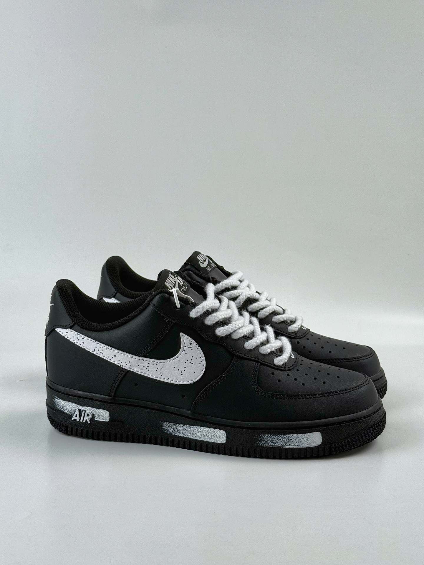 260 Nike Air Force 1 Low 07 暗影武士 泼墨礼袋 黑白 ZH0316-110