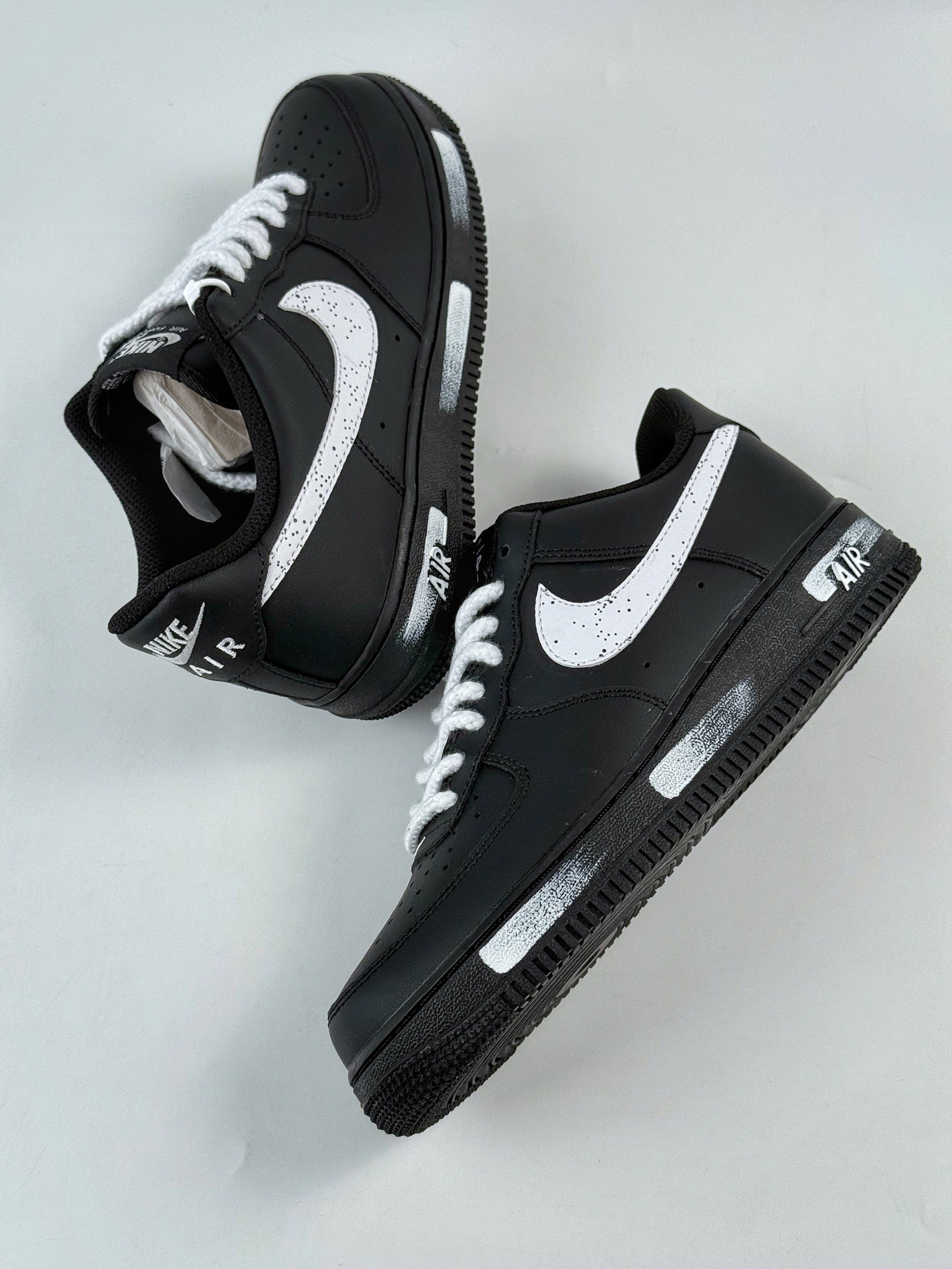 260 Nike Air Force 1 Low 07 暗影武士 泼墨礼袋 黑白 ZH0316-110