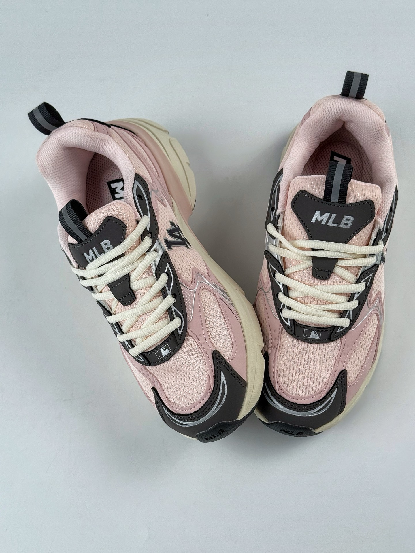 190 MLB New York Yankees Curve Runner SPEED NB 千禧 洋基队厚底增高老爹鞋 3ARNC055N-Chinese UA Cheap High Quatity Brand Clothes Bags handbags Sneakers wholesale wholesaler seller from China Factory suppliers Fashion Clothing Shoes best Quality Beautiful Price 190 MLB New York Yankees Curve Runner SPEED NB 千禧 洋基队厚底增高老爹鞋 3ARNC055N