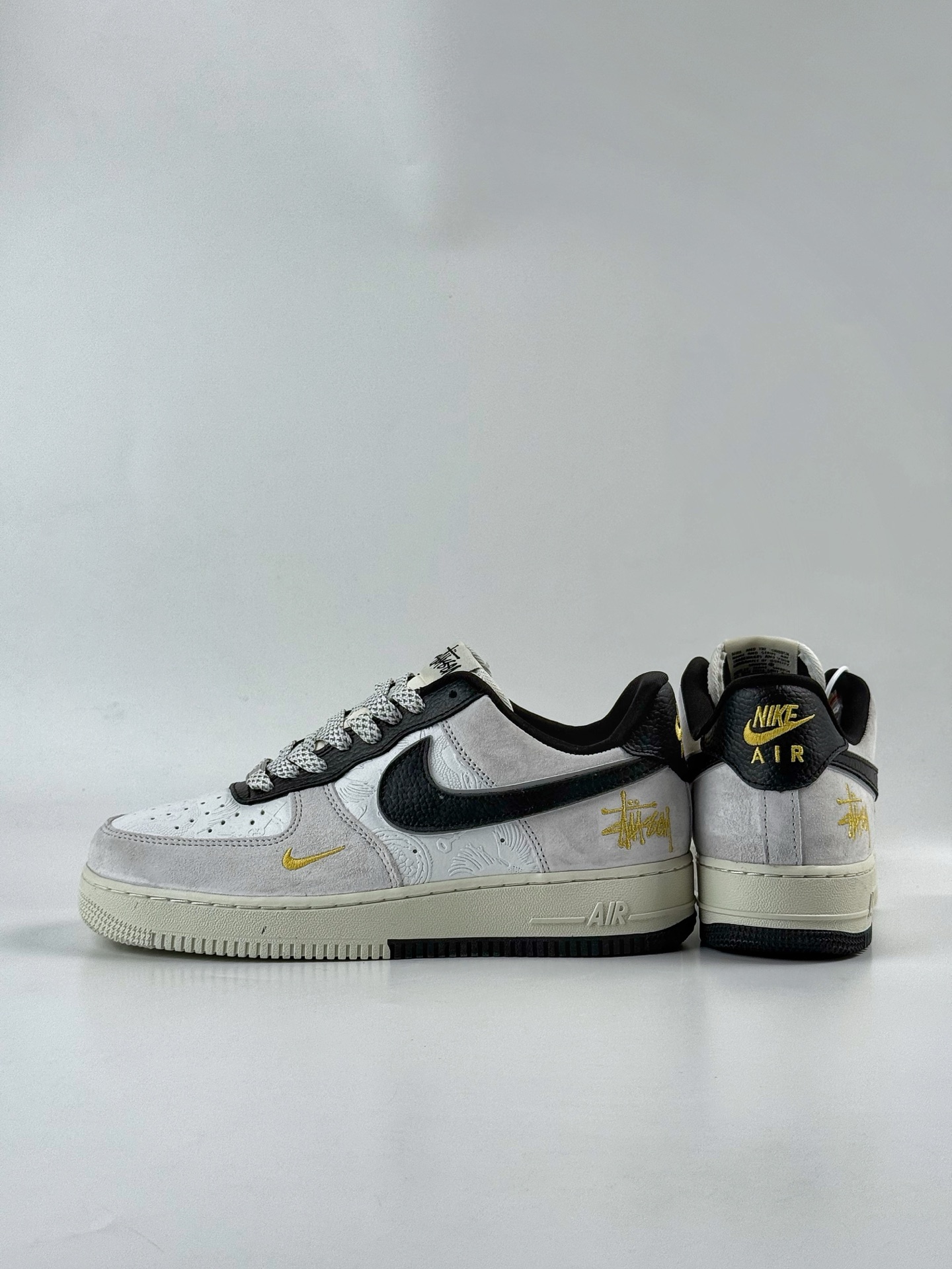 260 Nike Air Force 1 Low 07 x Stussy 灰白小勾满天星 YF9511-805