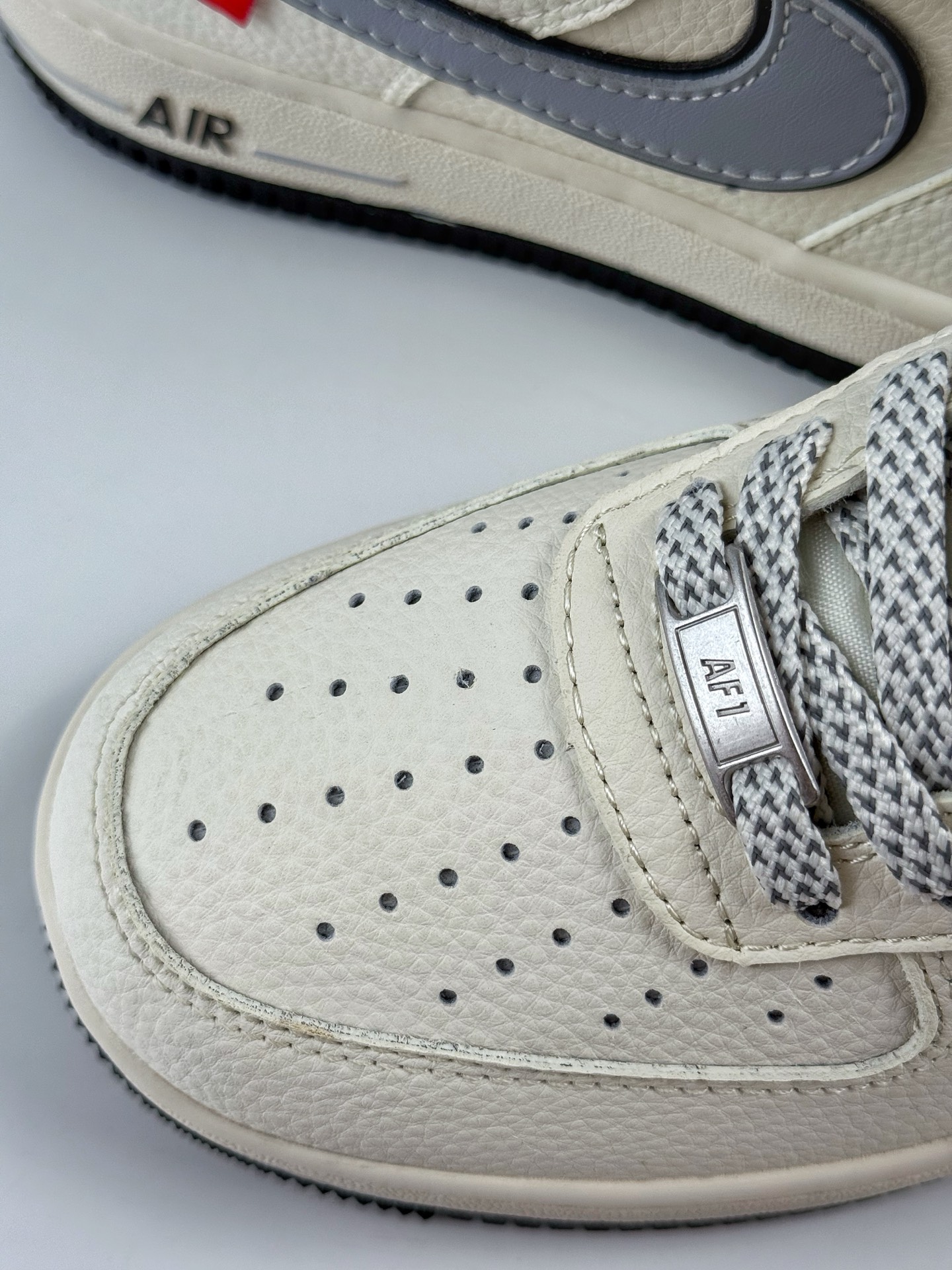 260 Nike Air Force 1 Low 07 x NIKE 白灰满天星 JS8028-018