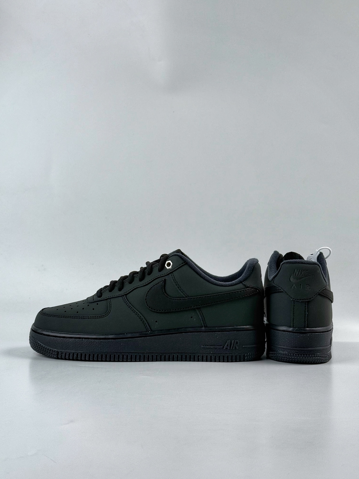 200 Nike Air Force 1 Low 07 Workboot 绿黑 CJ9179-001