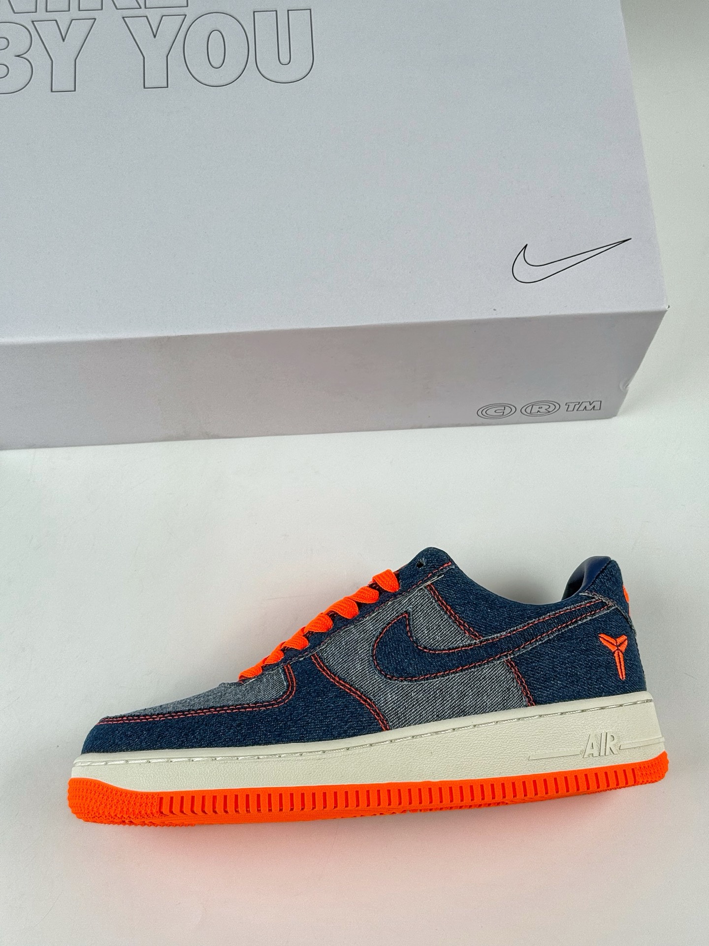 220 Nike Air Force 1 Low 07 x Kobe Bryant 蓝橙 CW2288-111