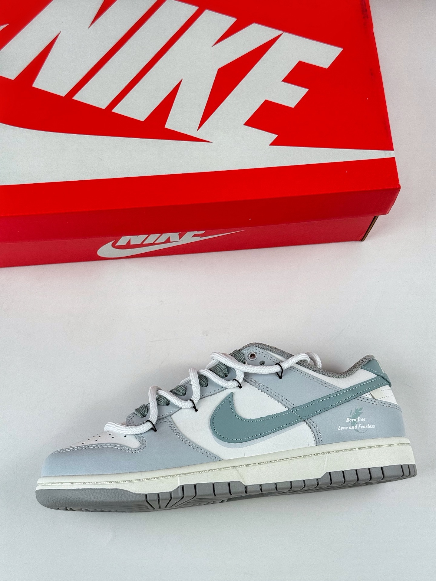 260 Nike SB Dunk Low 诗行远方 灰白绑带 GG0508-037