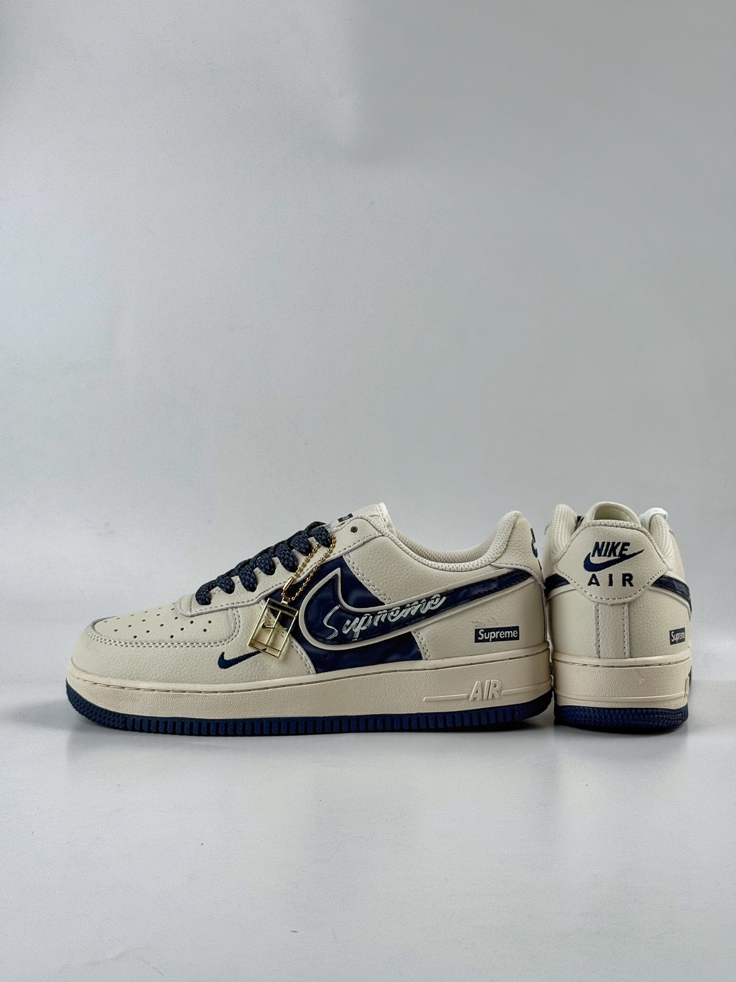 260 Nike Air Force 1 Low 07 x Superme 白蓝小勾满天星 XY2025-001