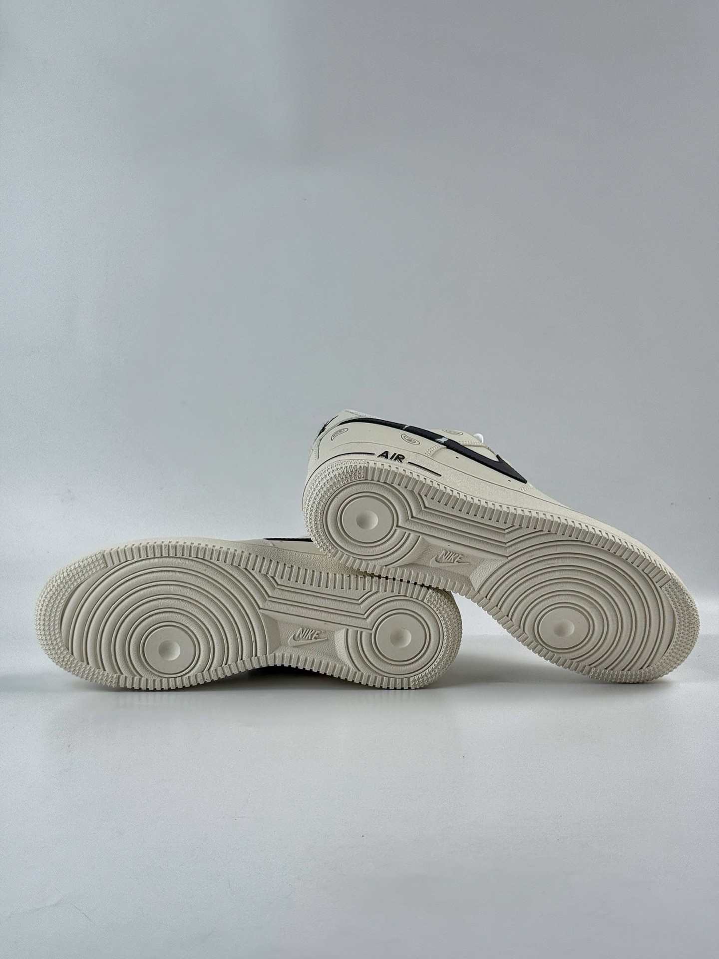 260 Nike Air Force 1 Low 07 佩斯利 皮革 WS 浸染涂鸦 米白 ZH0316-128