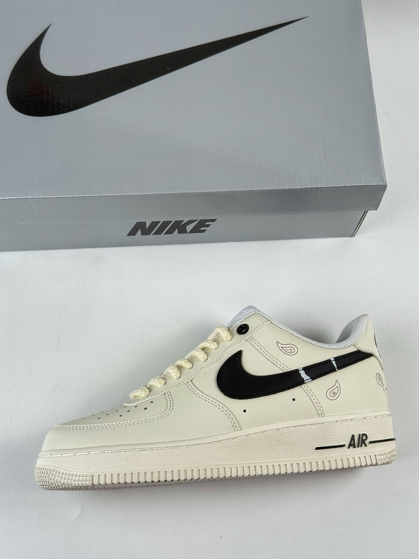 260 Nike Air Force 1 Low 07 佩斯利 皮革 WS 浸染涂鸦 米白 ZH0316-128