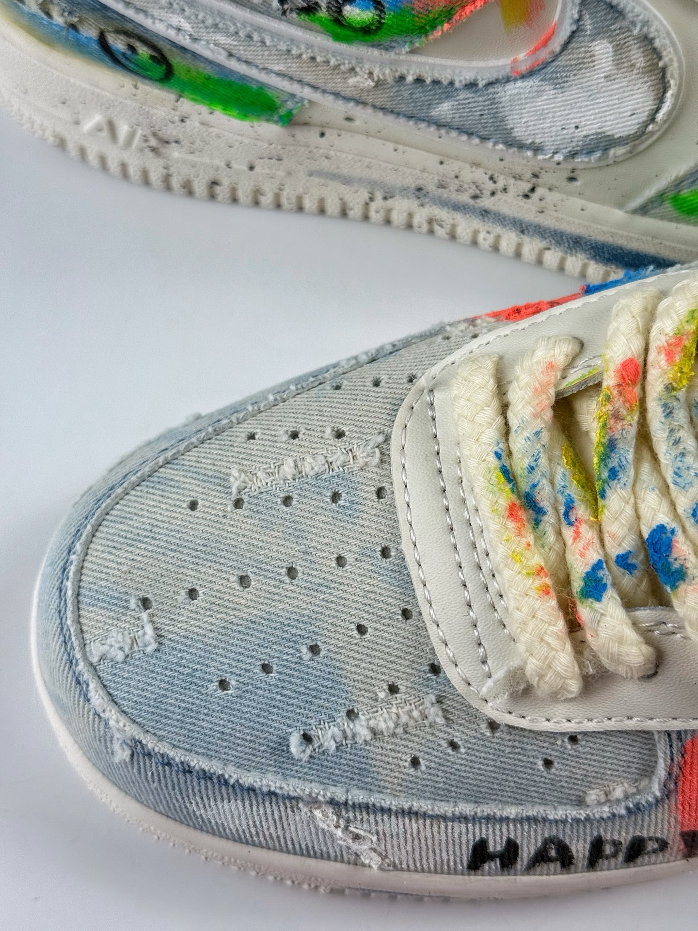 Nike Air Force 1 Low 07 x HAPPY 涂鸦牛仔 CW1888-116