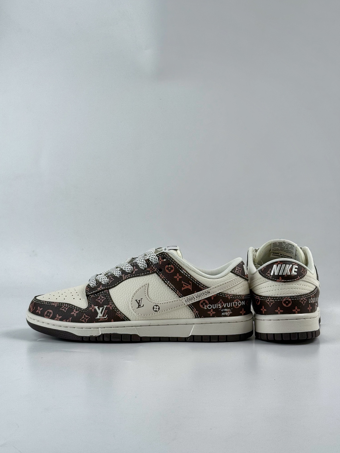 280 Nike SB Dunk Low x Louis Vuitton 棕白满天星 CX5050-Y05