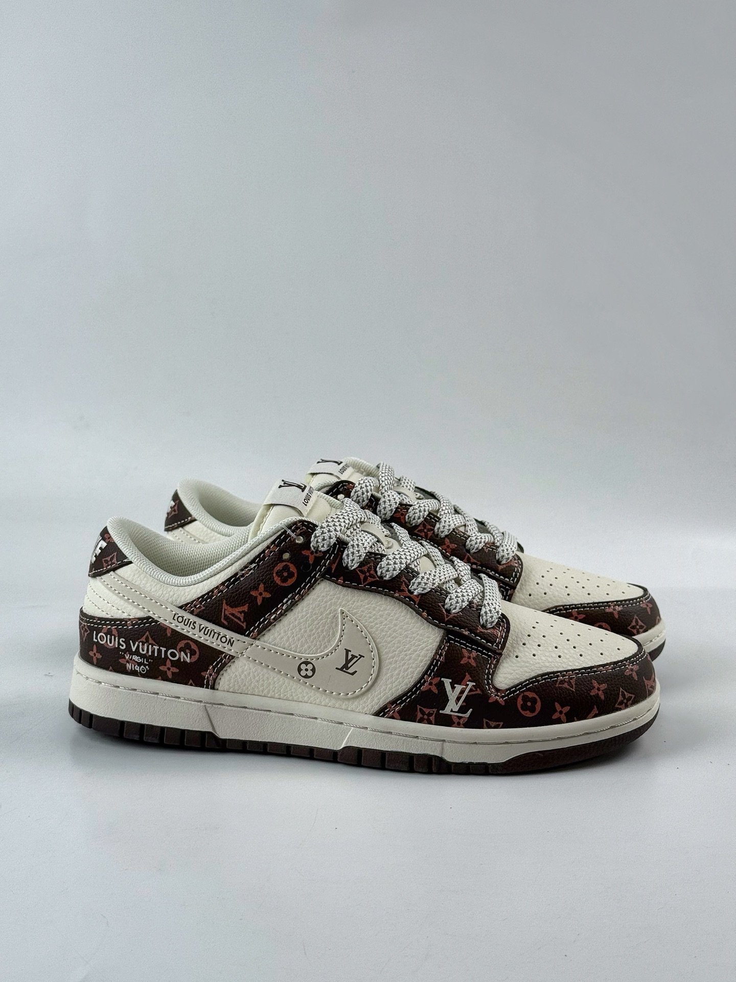 280 Nike SB Dunk Low x Louis Vuitton 棕白满天星 CX5050-Y05