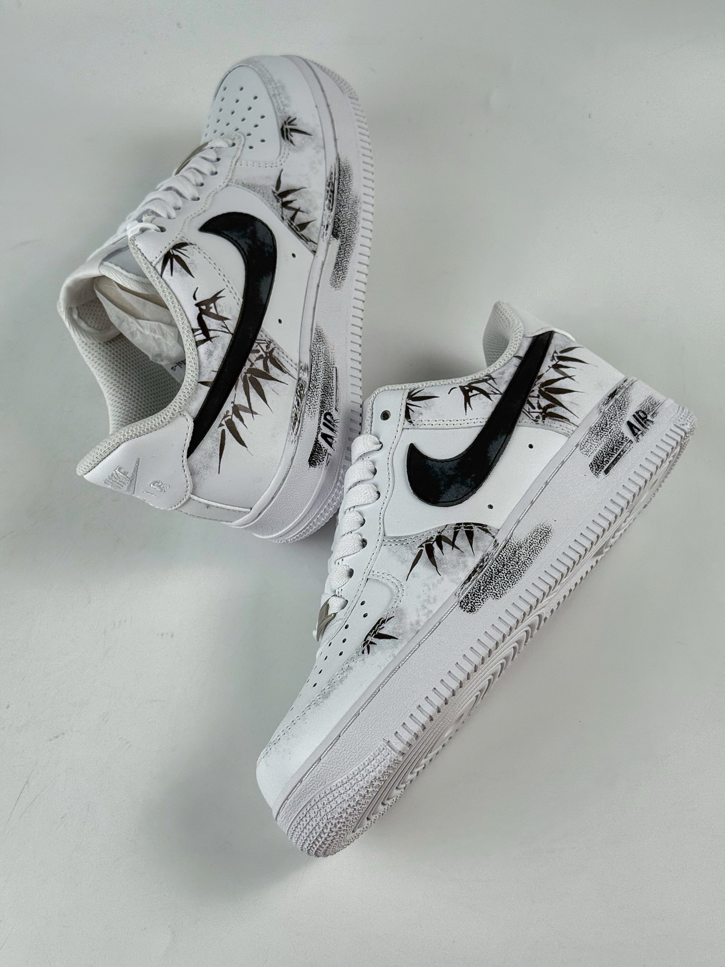 260 Nike Air Force 1 Low 07 竹林空军 白黑 ZH0316-122