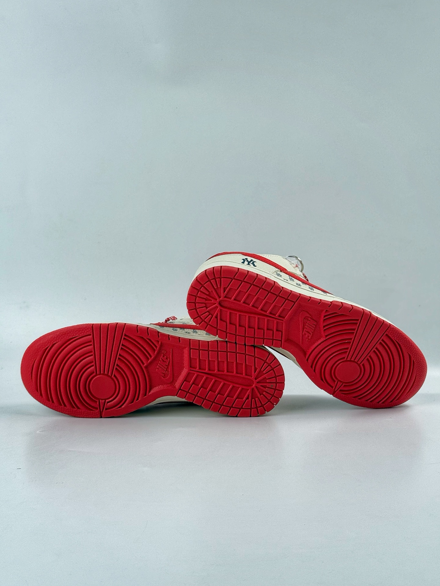 280 Nike SB Dunk Low x MLB 蓝白红双小勾满天星 DB1988-001