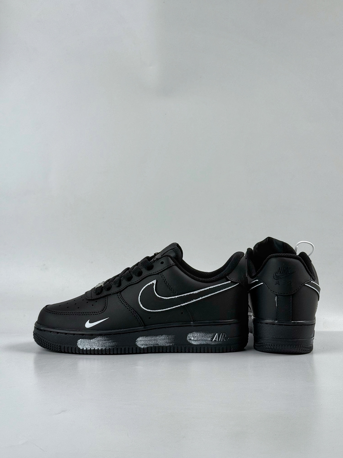 260 Nike Air Force 1 Low 07 黑白小勾 CZ2288-111