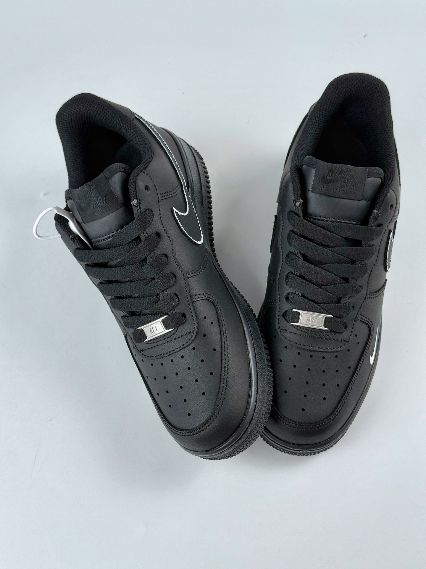 260 Nike Air Force 1 Low 07 黑白小勾 CZ2288-111