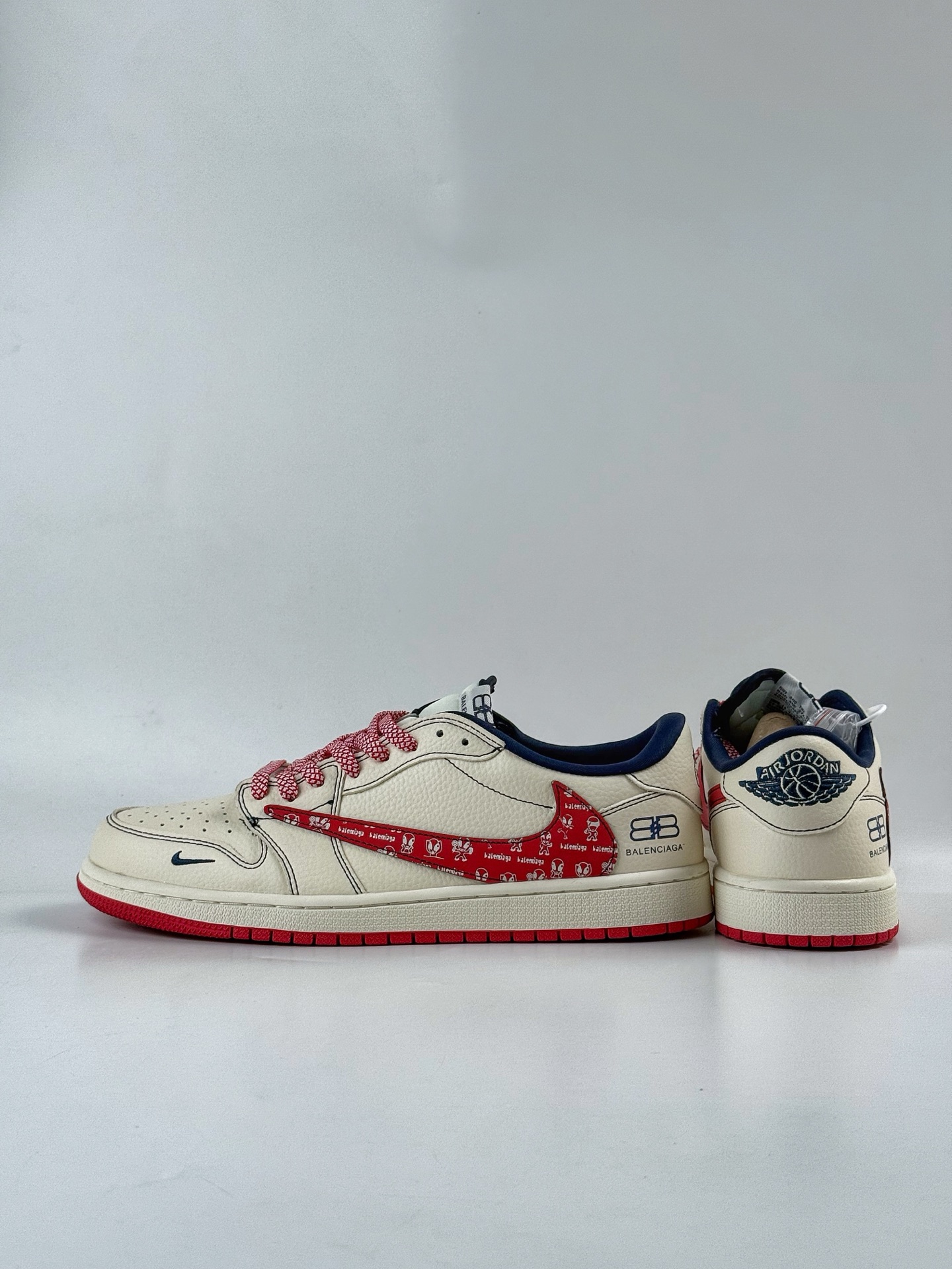 280 Travis Scott x Nike Air Jordan 1 Low x Balenciaga Air Jordan 1 Low 反转白红小勾满天星倒钩 DS2025-001