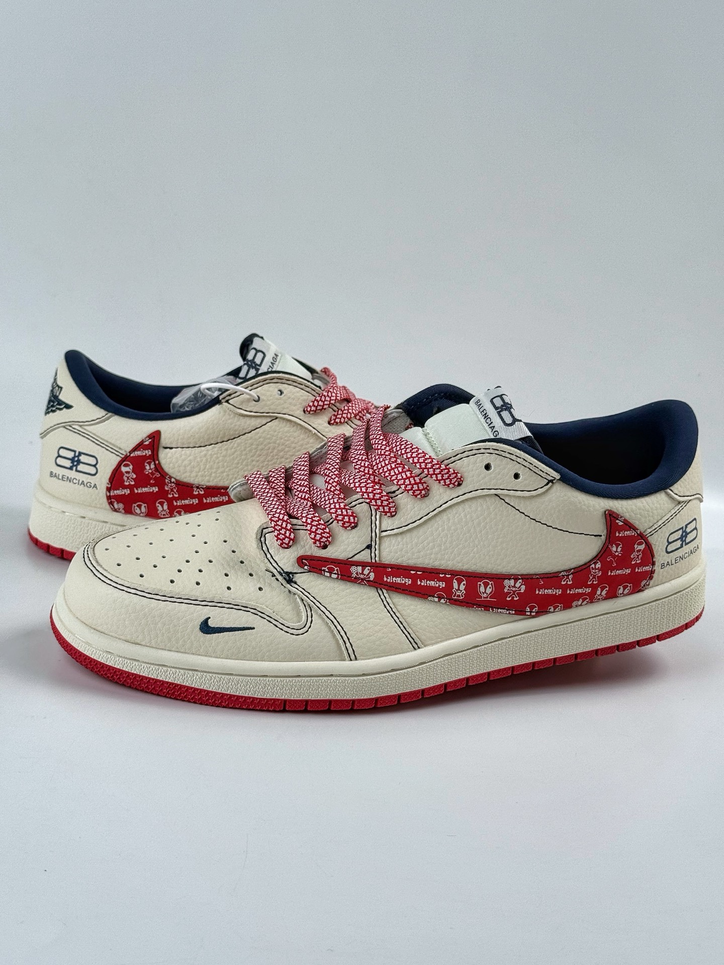 280 Travis Scott x Nike Air Jordan 1 Low x Balenciaga Air Jordan 1 Low 反转白红小勾满天星倒钩 DS2025-001