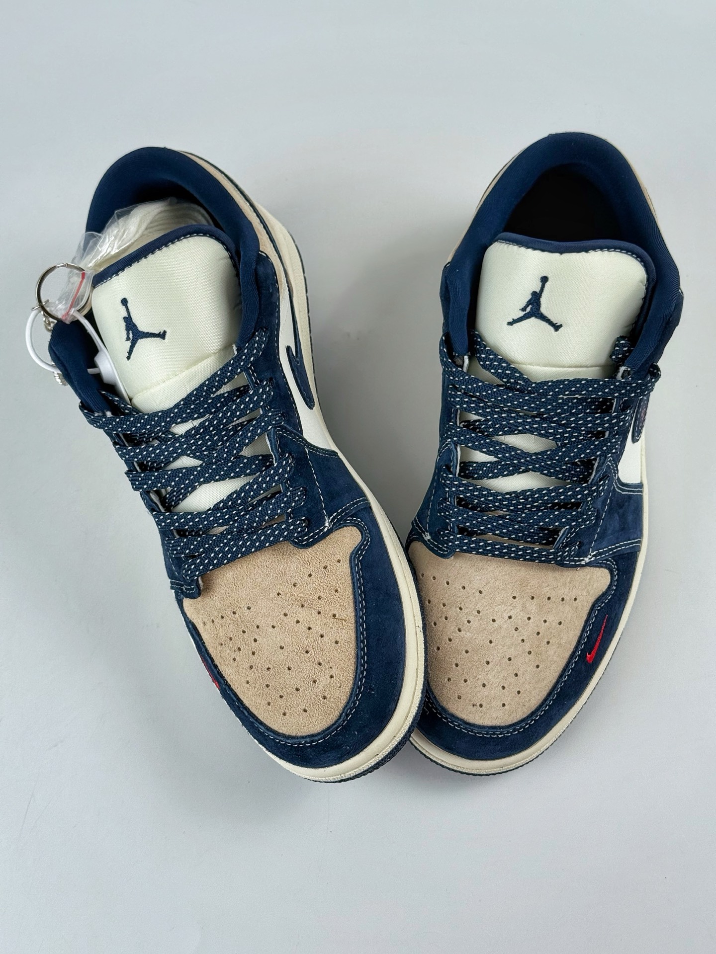 280 Nike Jordan Air Jordan 1 x Stussy 蓝棕白小勾满天星 LR8888-015