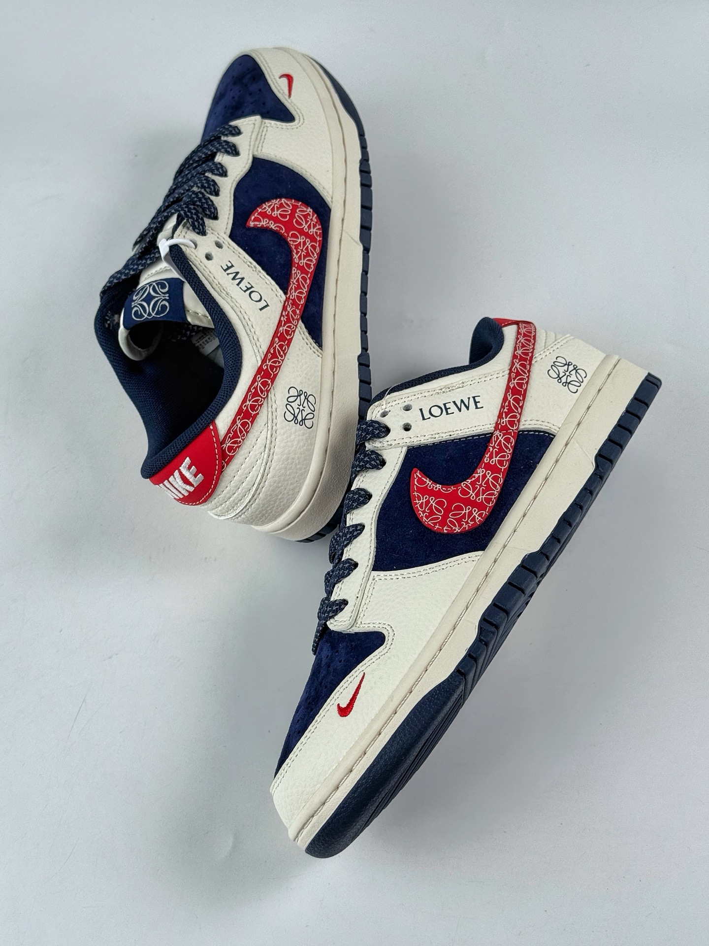 240 Nike SB Dunk Low x Loewe 白蓝红小勾满天星 HS2506-226
