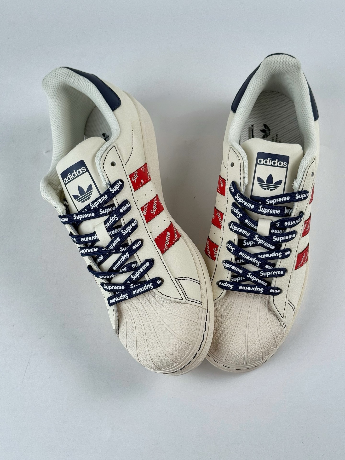 220 AD Originals Superstar x The North Face x Superme 白红蓝 QC2604