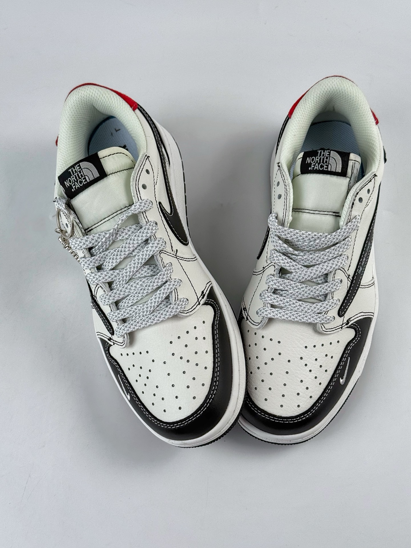 280 Travis Scott x Nike Air Jordan 1 Low x The North Face Air Jordan 1 Low 反转黑白小勾满天星倒钩 DZ5899-028