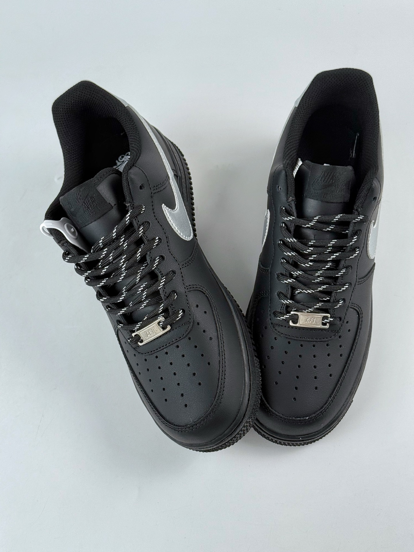 260 Nike Air Force 1 Low 07 黑骑士 黑银 ZH0316-125