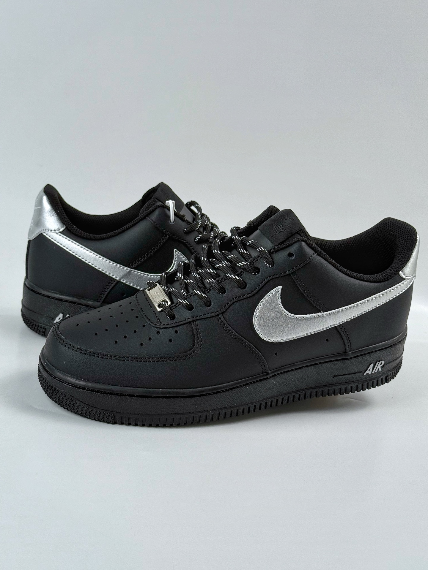 260 Nike Air Force 1 Low 07 黑骑士 黑银 ZH0316-125