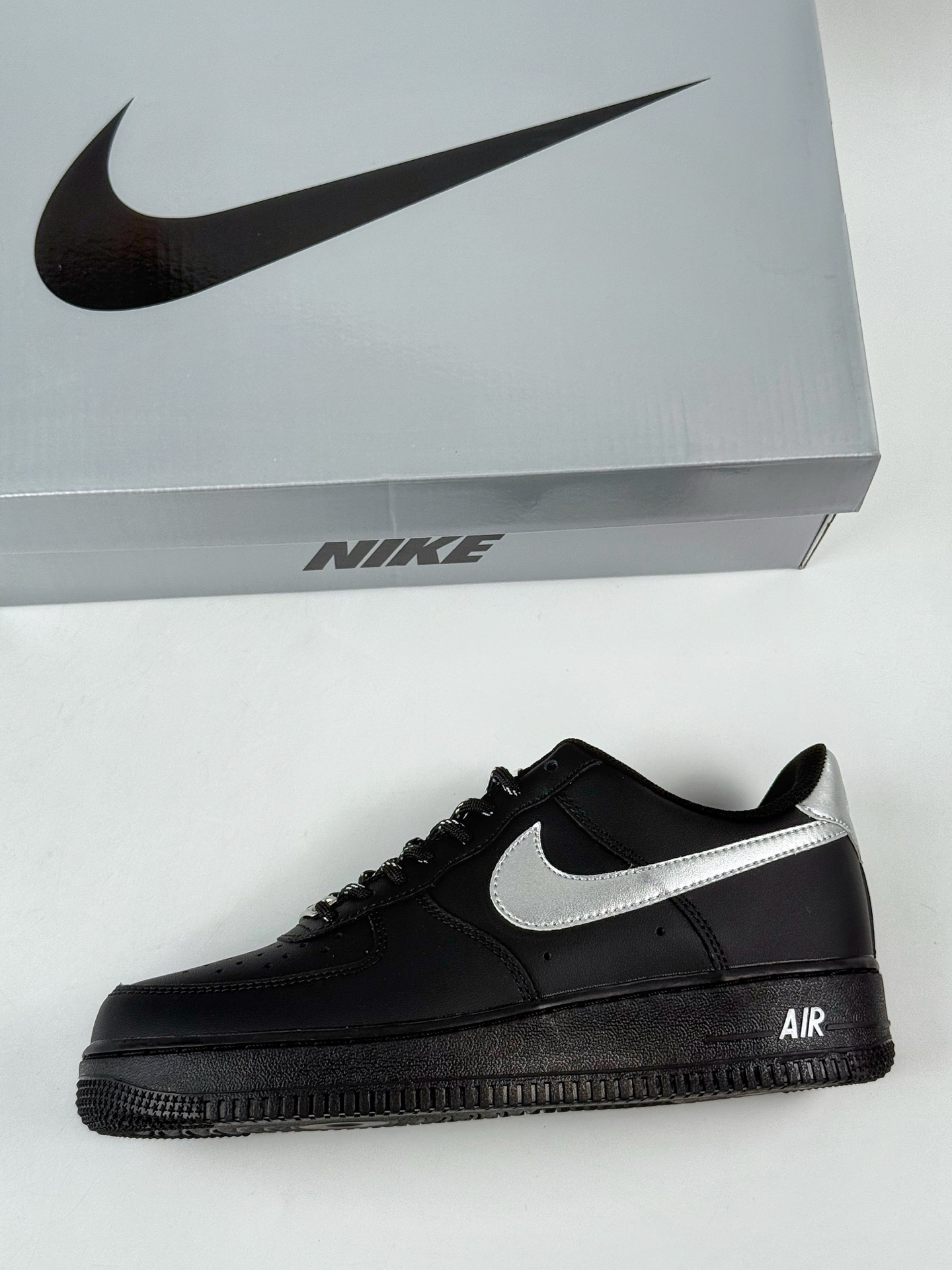260 Nike Air Force 1 Low 07 黑骑士 黑银 ZH0316-125