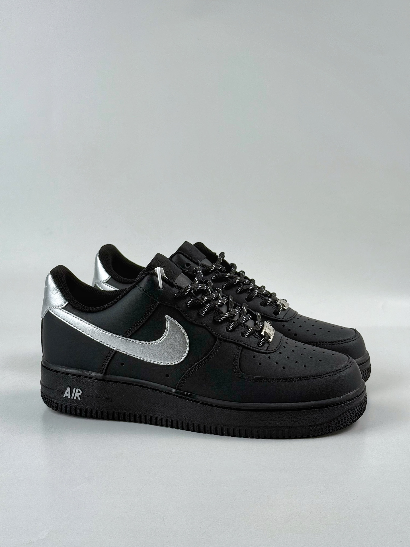 260 Nike Air Force 1 Low 07 黑骑士 黑银 ZH0316-125