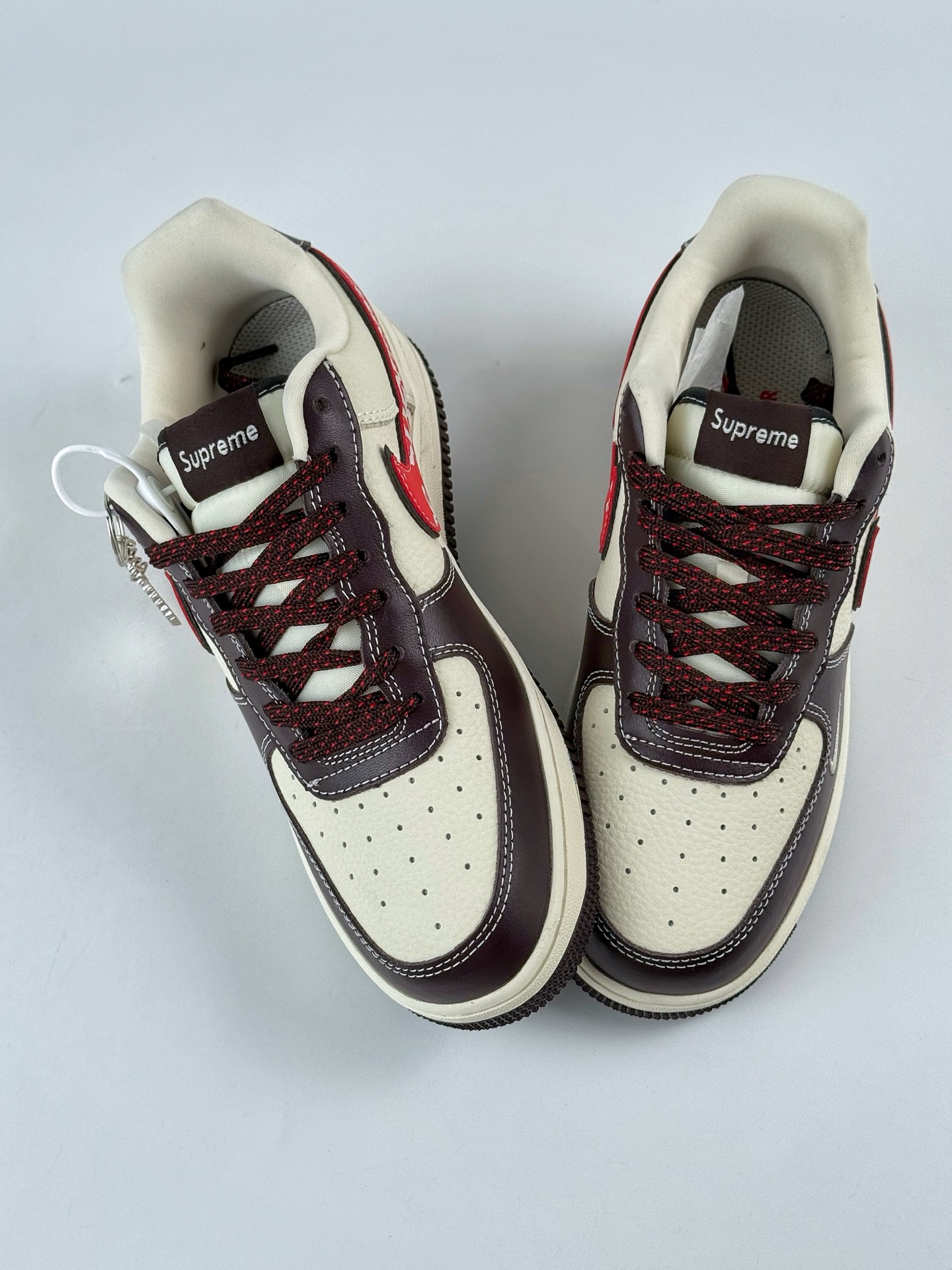260 Nike Air Force 1 Low 07 x Superme 棕白红小勾满天星 KJ1688-019