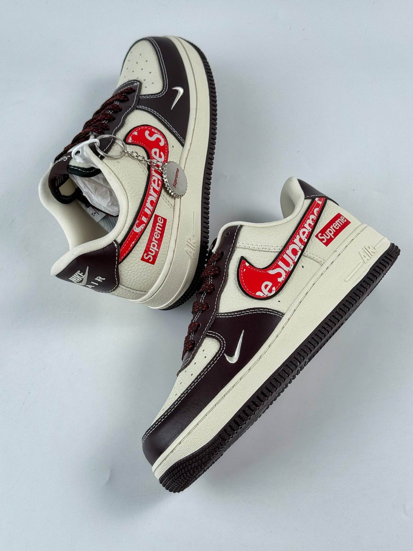 260 Nike Air Force 1 Low 07 x Superme 棕白红小勾满天星 KJ1688-019