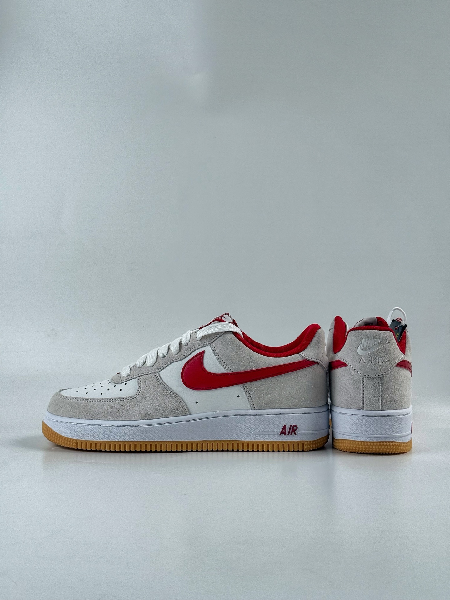 200 Nike Air Force 1 Low 07 灰白红 IB6388-101