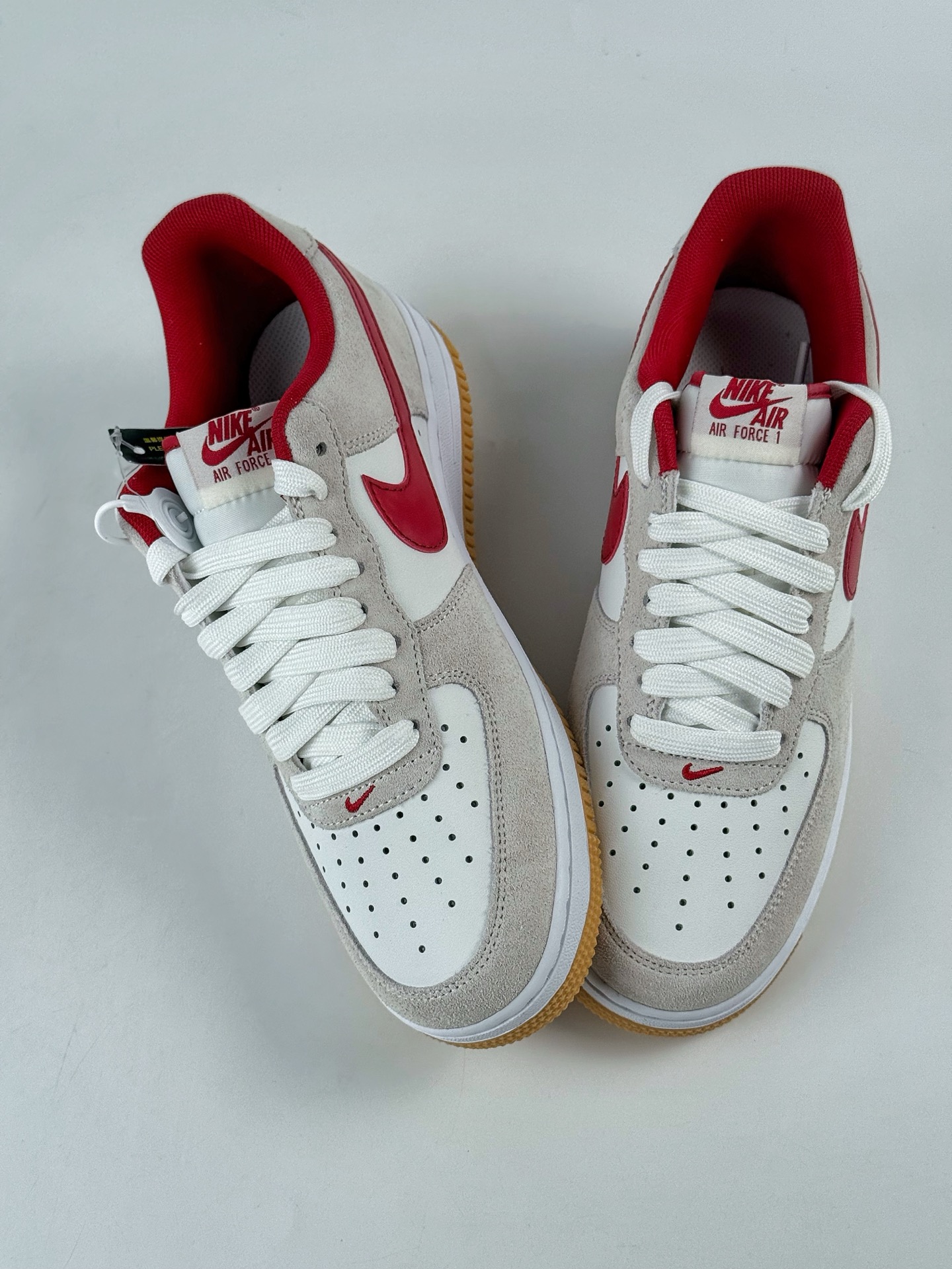 200 Nike Air Force 1 Low 07 灰白红 IB6388-101