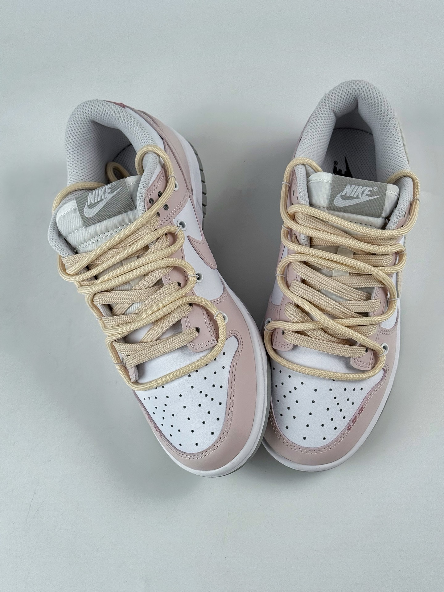 260 Nike SB Dunk Low 甜心狙击 粉白 DD1391-103