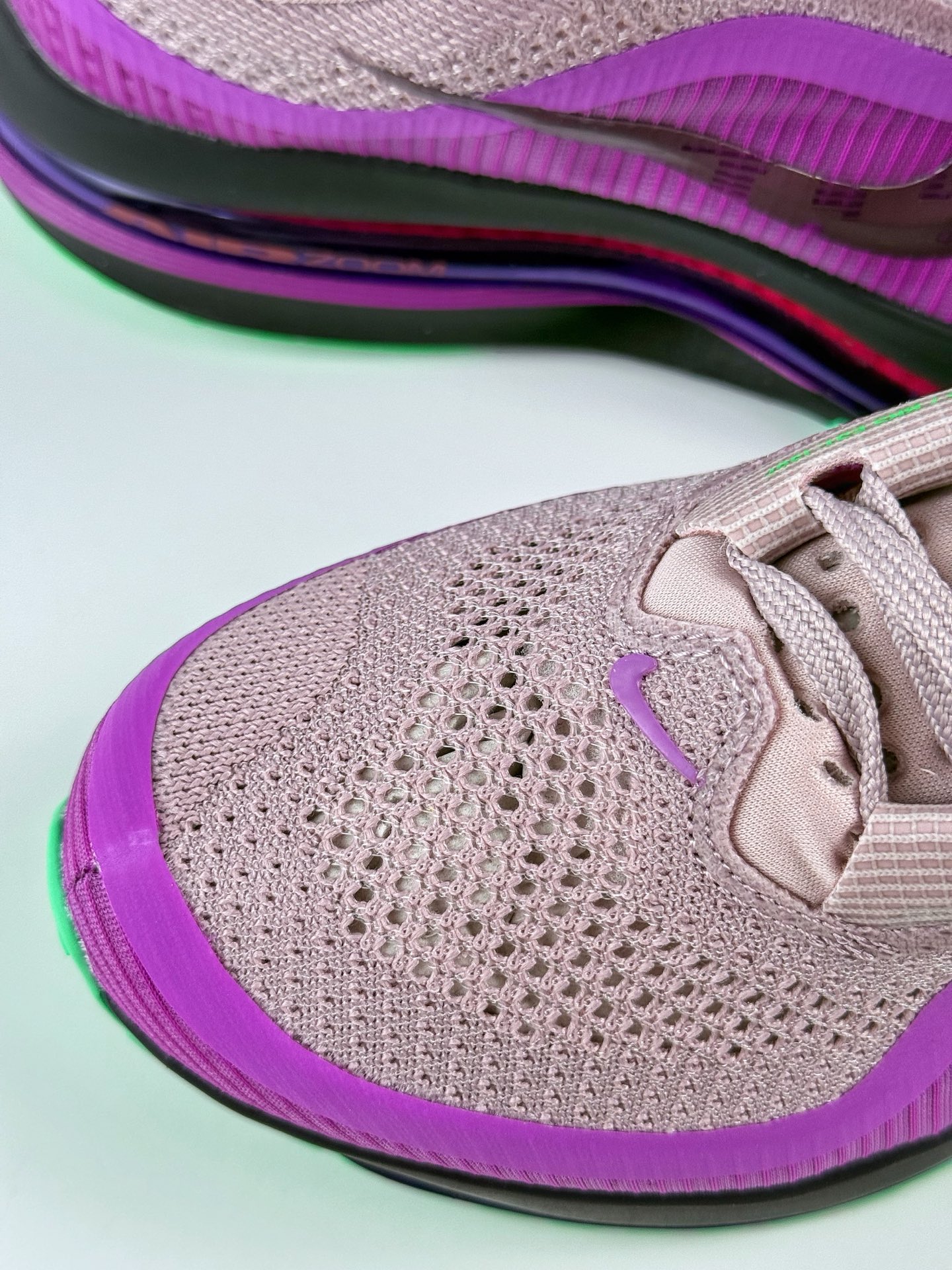 270 Nike Pegasus Premium 减震防滑耐磨透气 低帮跑步鞋 II0602-500