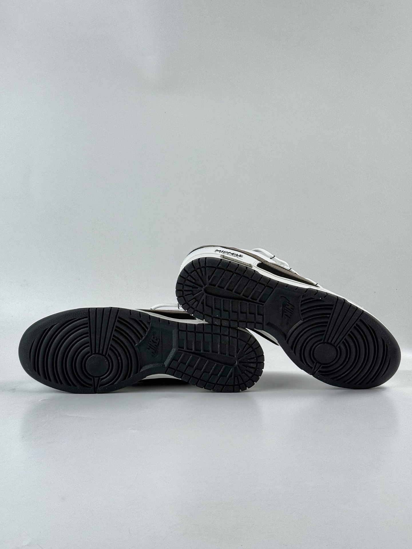 Nike SB Dunk Low 冰咖少年 WG0515-089-莆田鞋,莆田鞋货源,高仿鞋,高仿鞋货源,安福档口,莆田高仿鞋,莆田鞋批发,高仿鞋批发,莆田高仿运动鞋,高仿运动鞋,莆田运动鞋 Nike SB Dunk Low 冰咖少年 WG0515-089